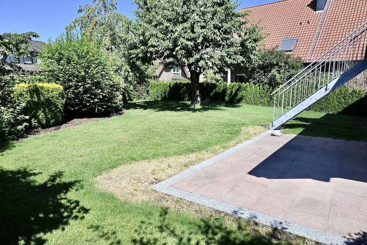 Terrasse Blick in den Garten