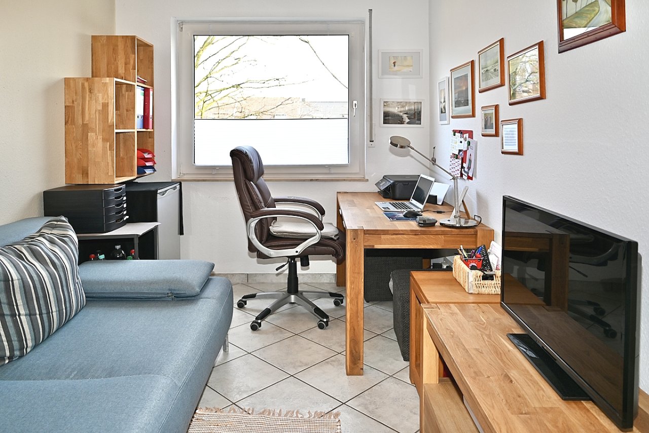 Büro / Kinderzimmer Büro / Kinderzimmer