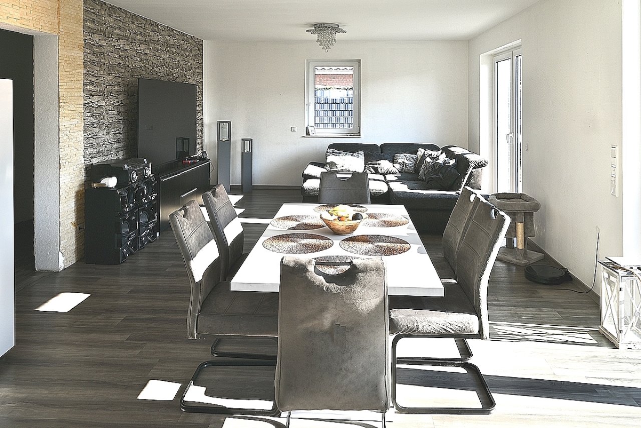 Wohnzimmer / Essbereich EG Wohnzimmer / Essbereich EG