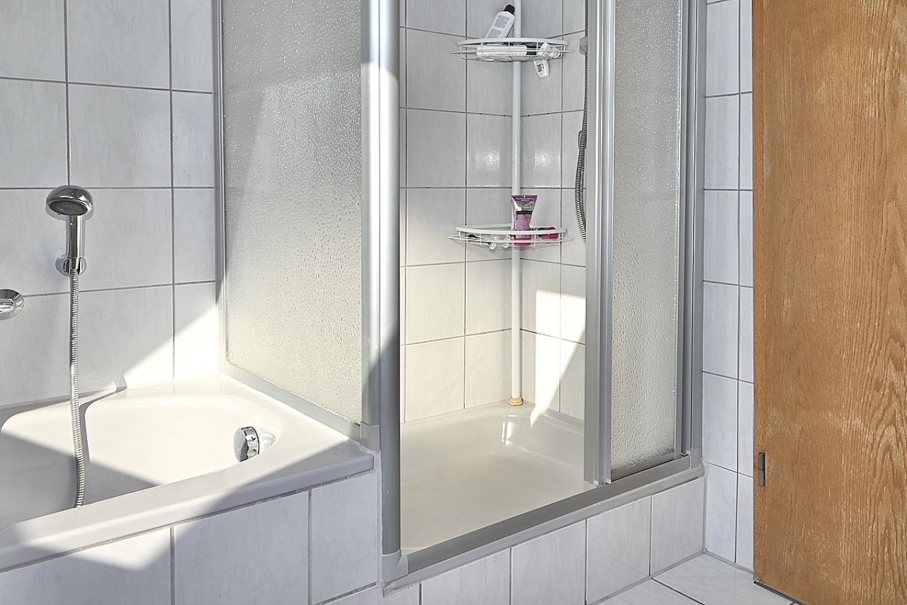 DG Badezimmer DG Badezimmer