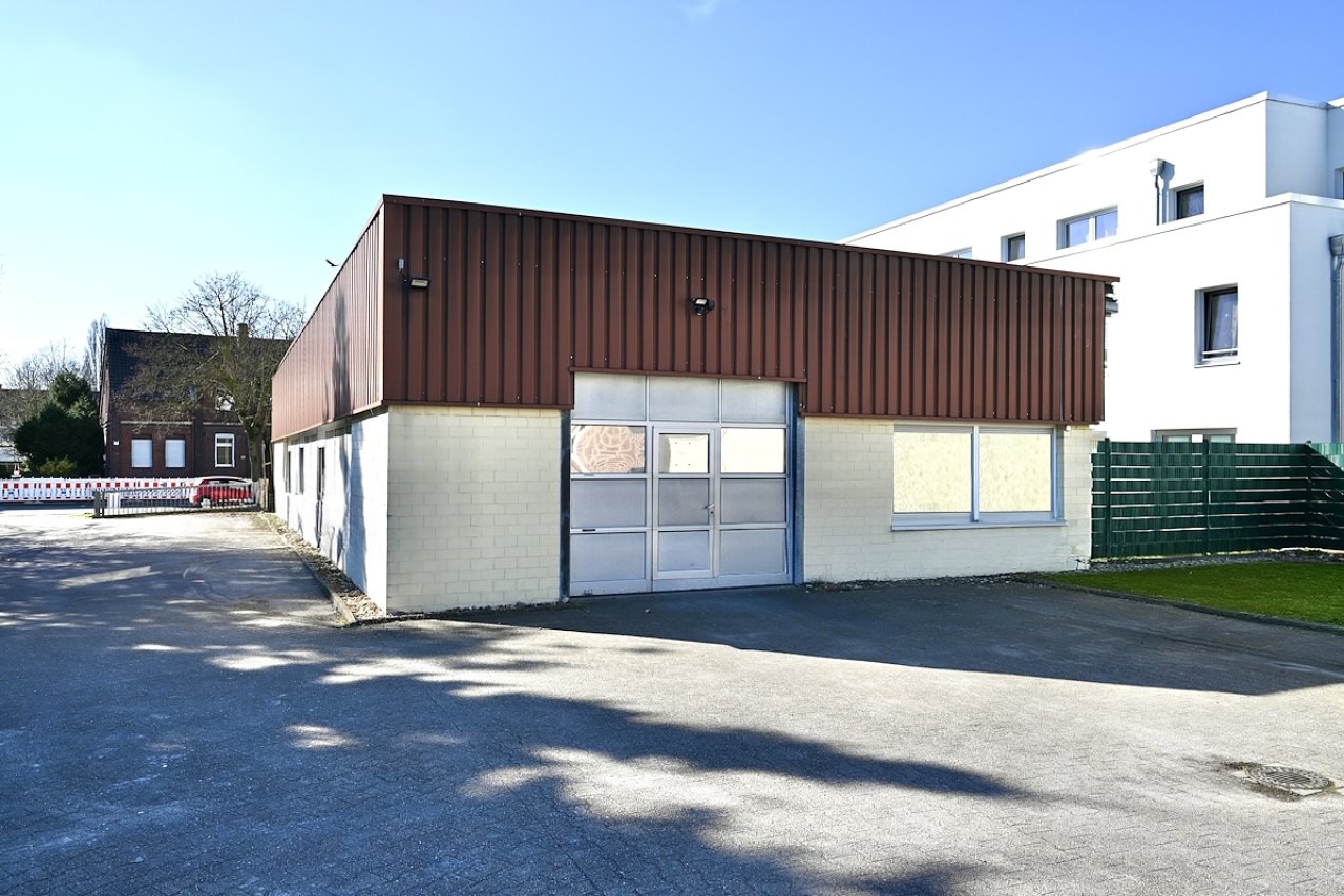 Gewerbehalle hinten Gewerbehalle hinten