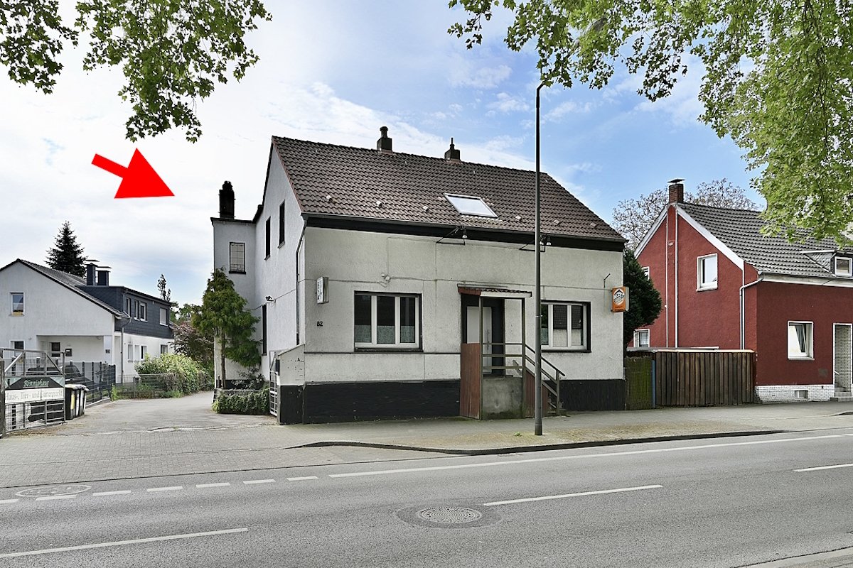 Hausansicht vorne links