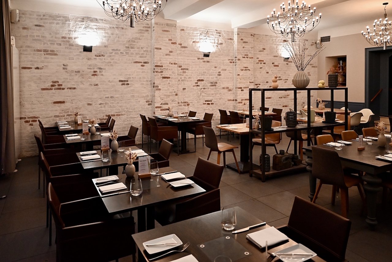EG Restaurant abends