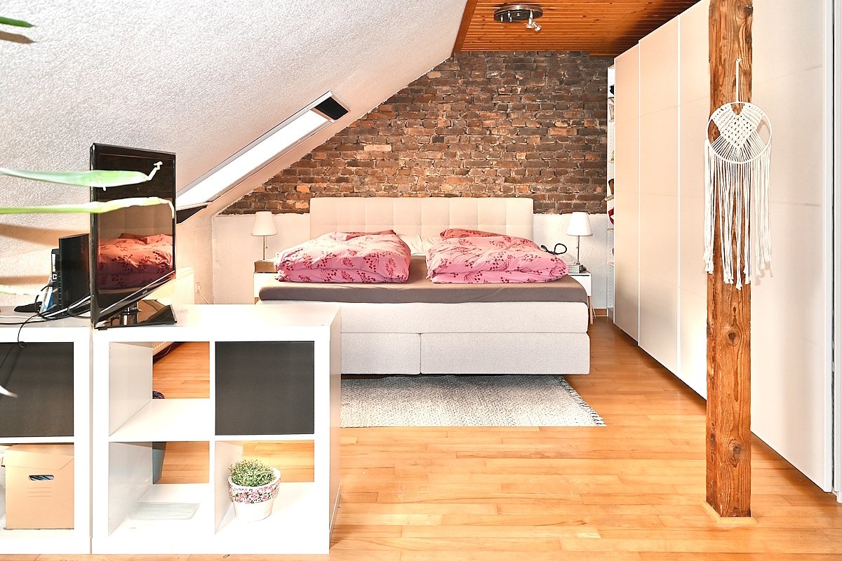 DG Schlafzimmer DG Schlafzimmer