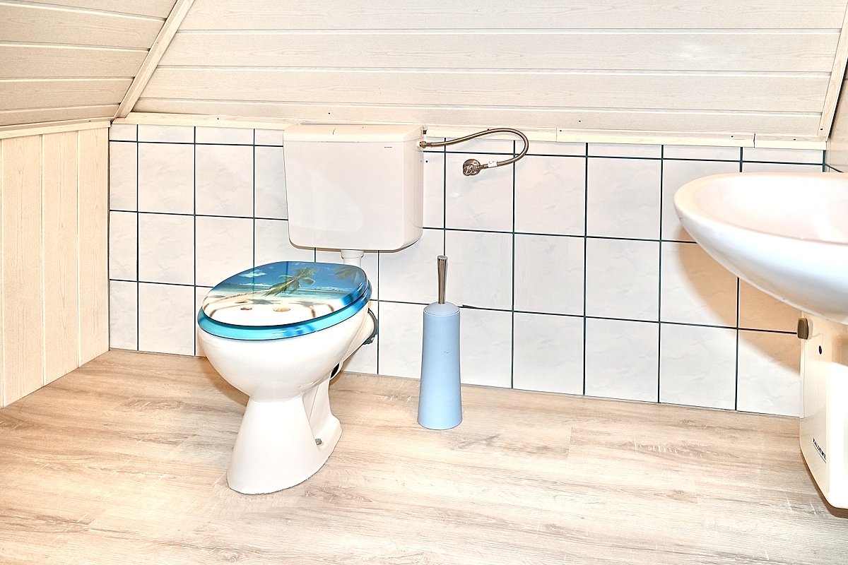 DG Gäste-WC DG Gäste-WC