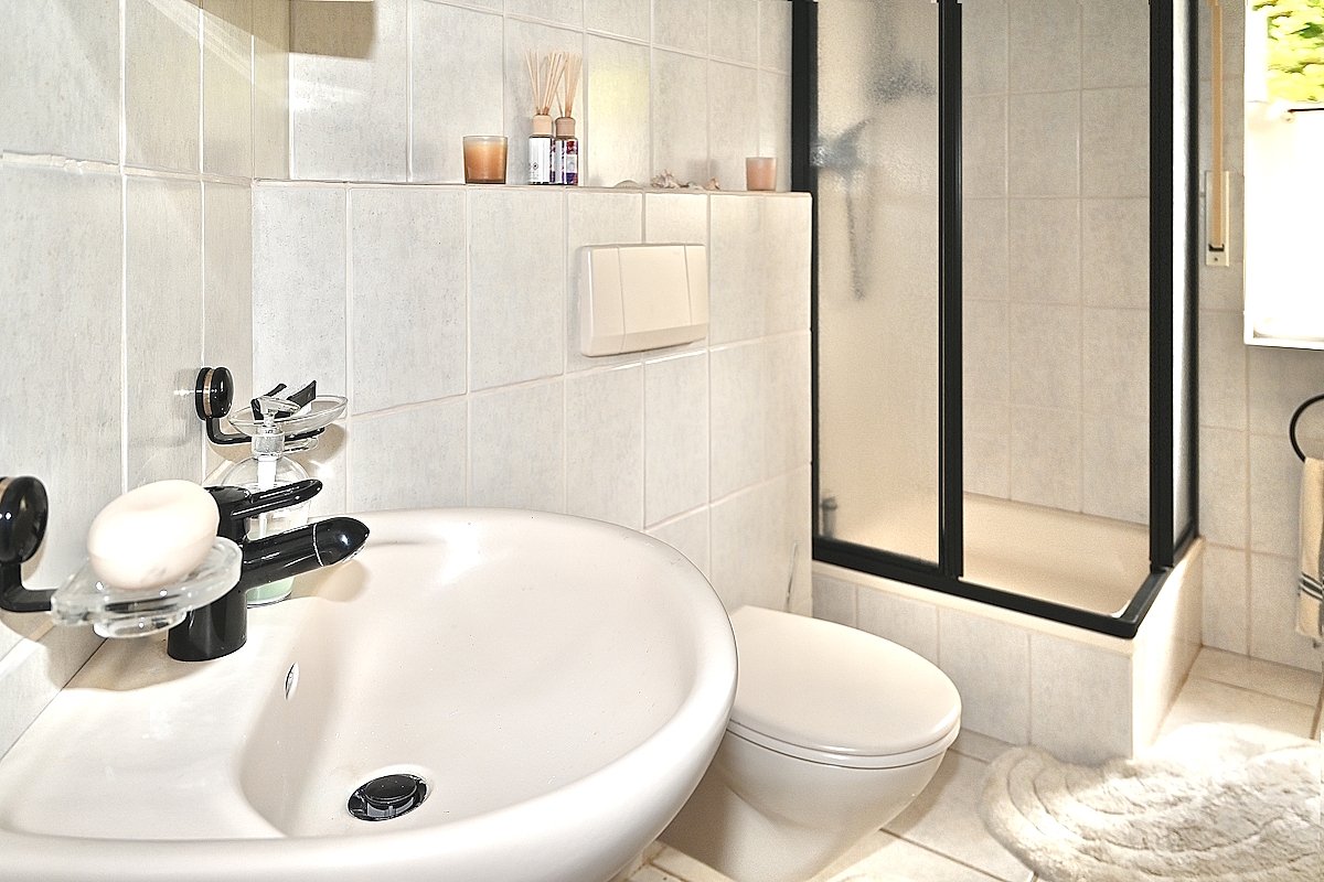 UG Badezimmer UG Badezimmer