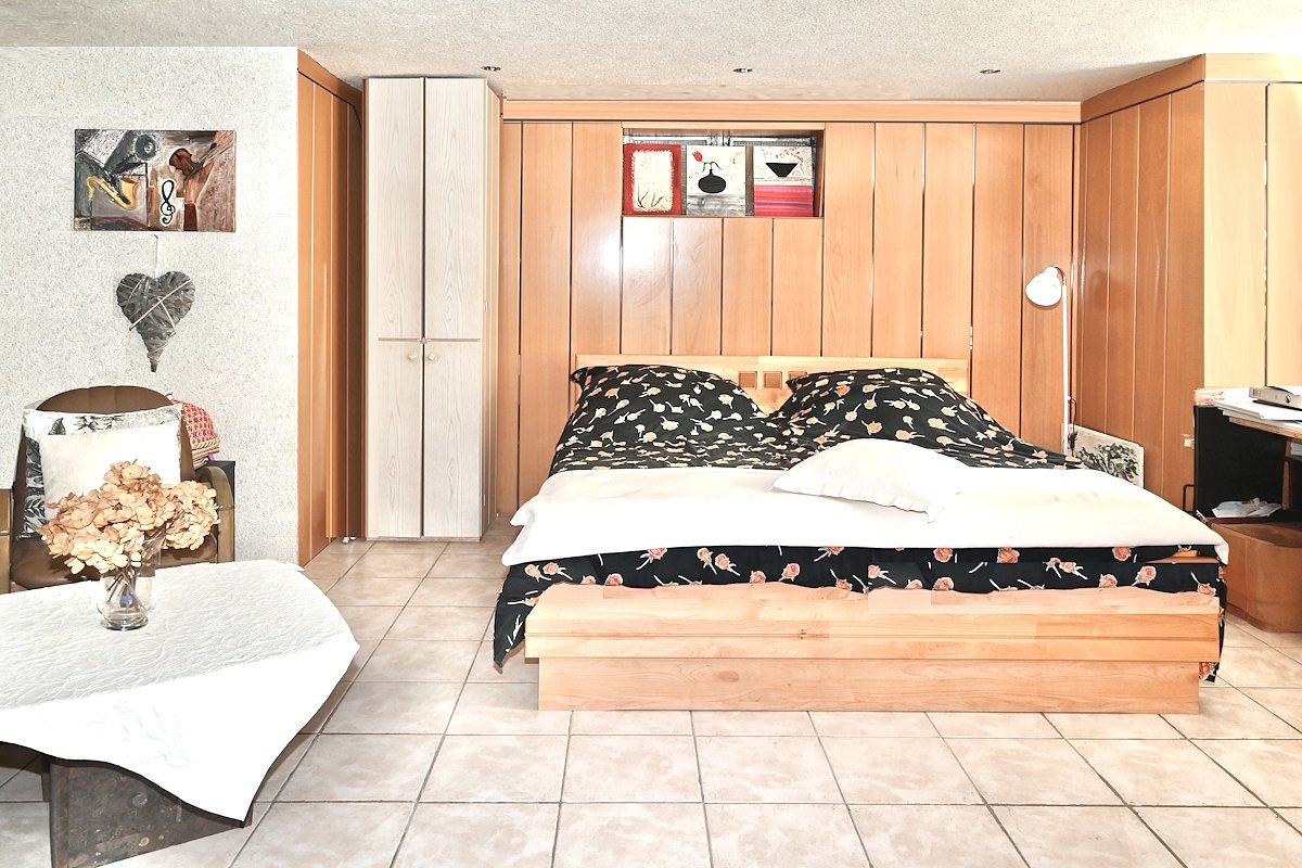 UG Schlafzimmer Wohnbereich UG Schlafzimmer Wohnbereich