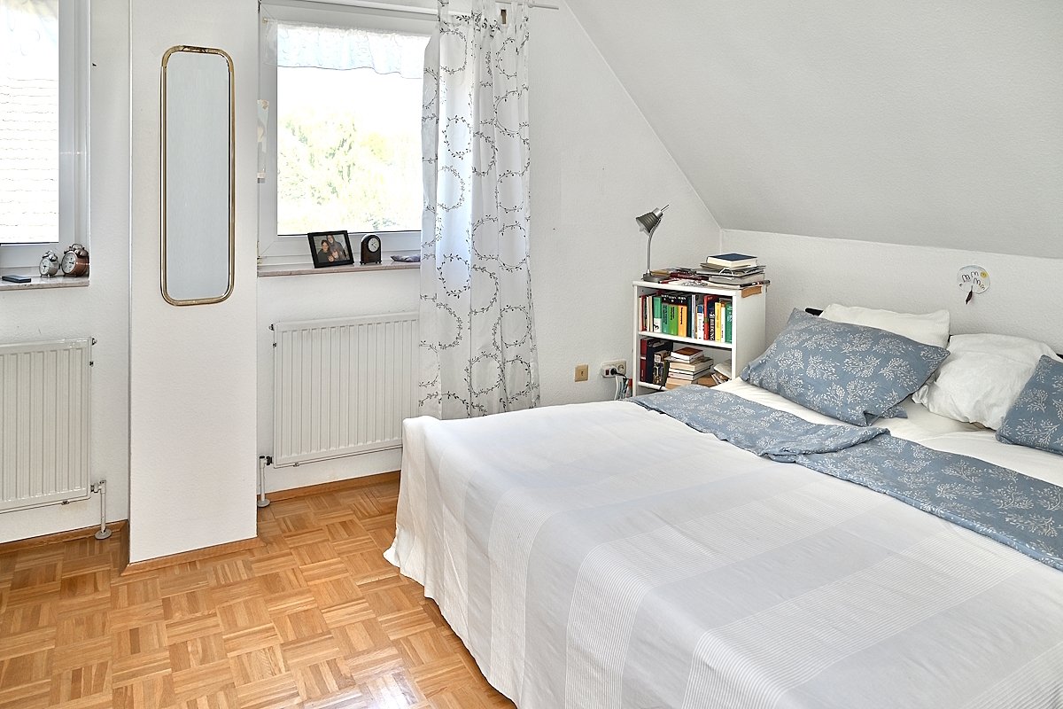 DG Schlafzimmer DG Schlafzimmer