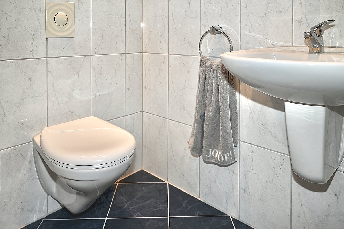 EG Gäste-WC EG Gäste-WC