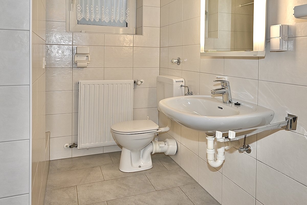 KG Duschbad KG Duschbad