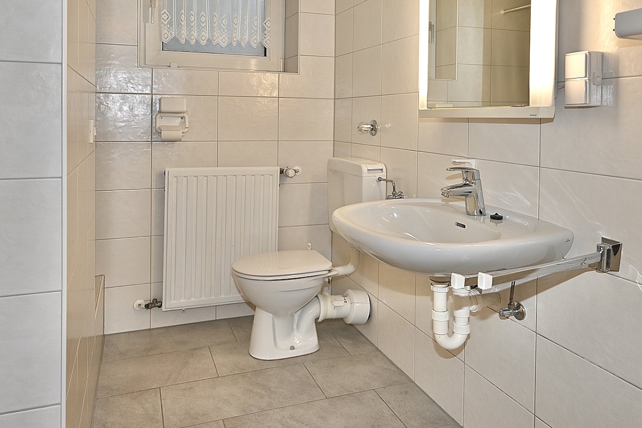 KG Duschbad KG Duschbad