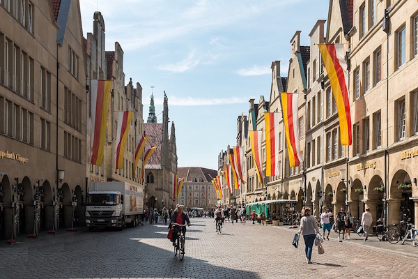 Immobilienmakler Münster Prinzipalmarkt mittags